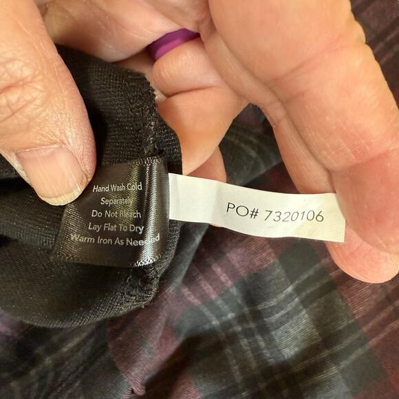 Boston Proper Pants Plaid Stirrup Womens Maroon Gray Large Stretch Pull On Prep - Picture 7 of 7